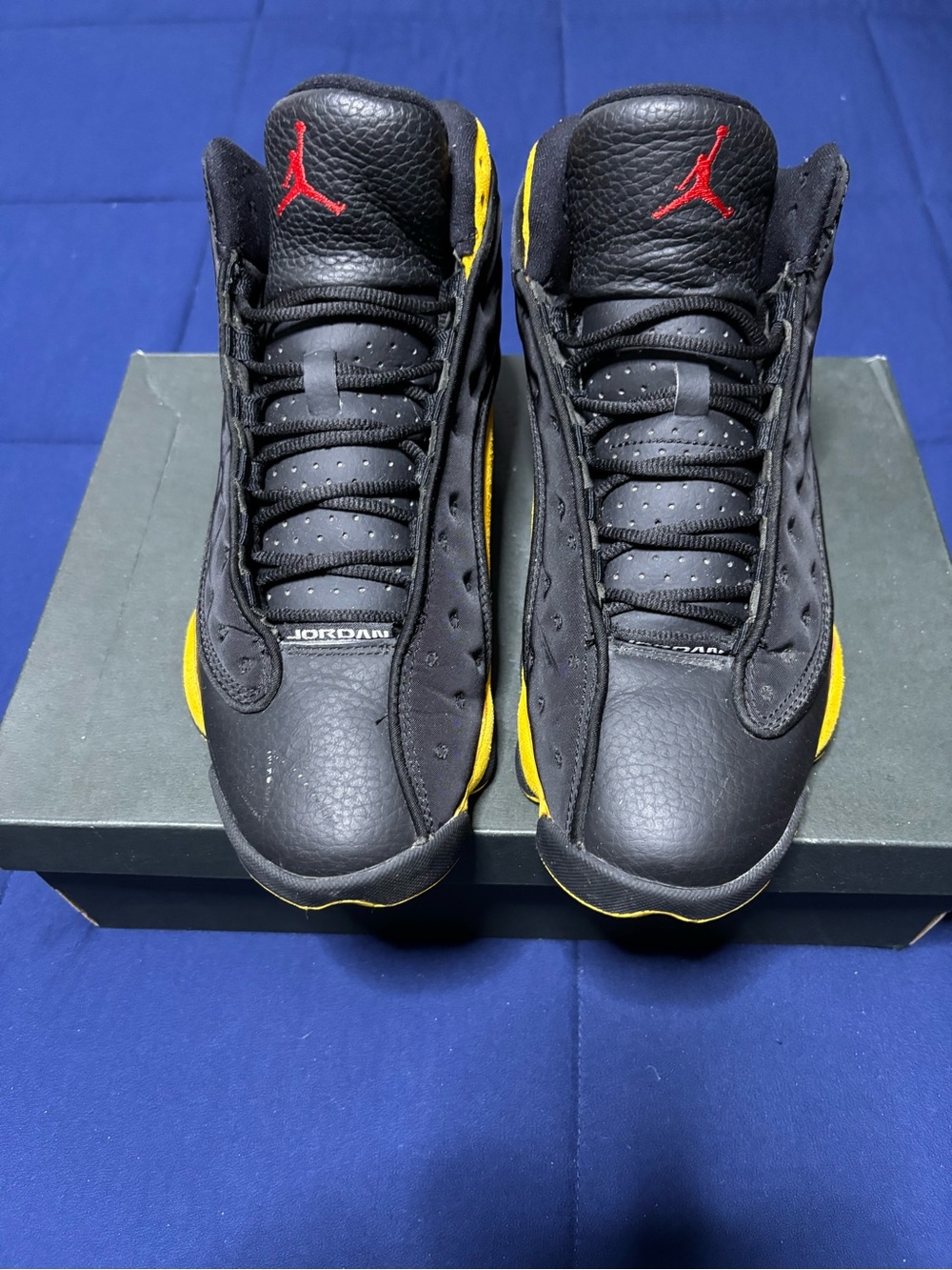 Jordan 13 Retro Melo ‘Class of 2002’ 2018
Size 8.5